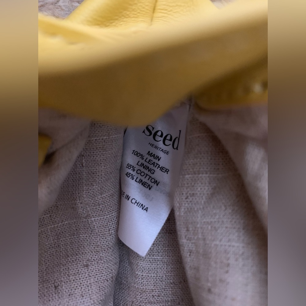 ✨Host Pick✨ Seed Heritage Gathered Leather Clutch - Picture 6 of 6